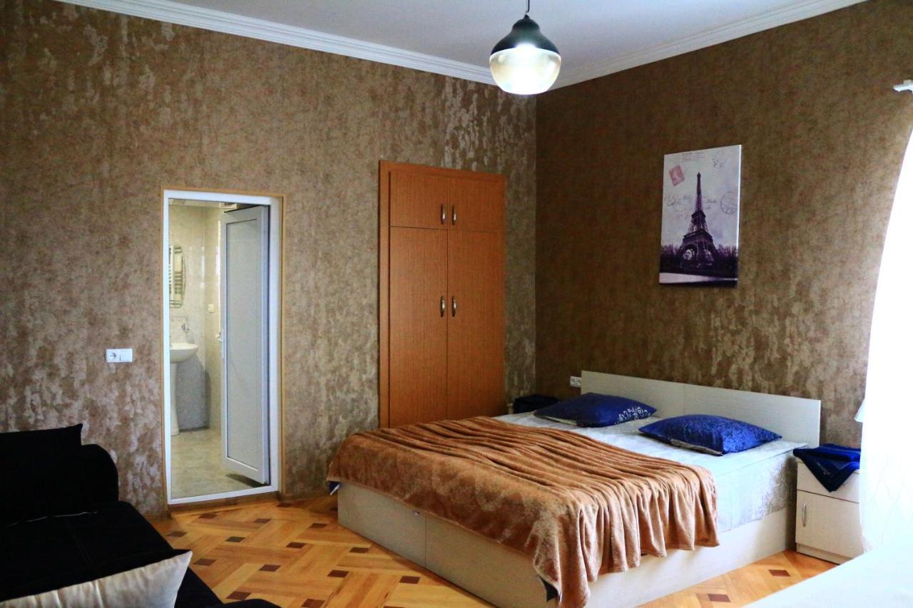 Гостевой дом Sighnaghi Inn Экстерьер фото