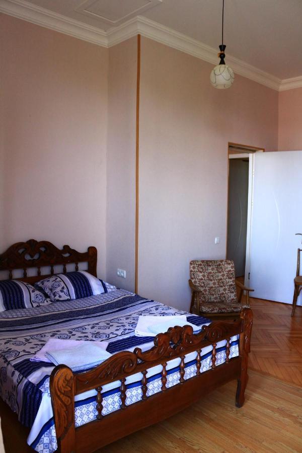 Гостевой дом Sighnaghi Inn Экстерьер фото