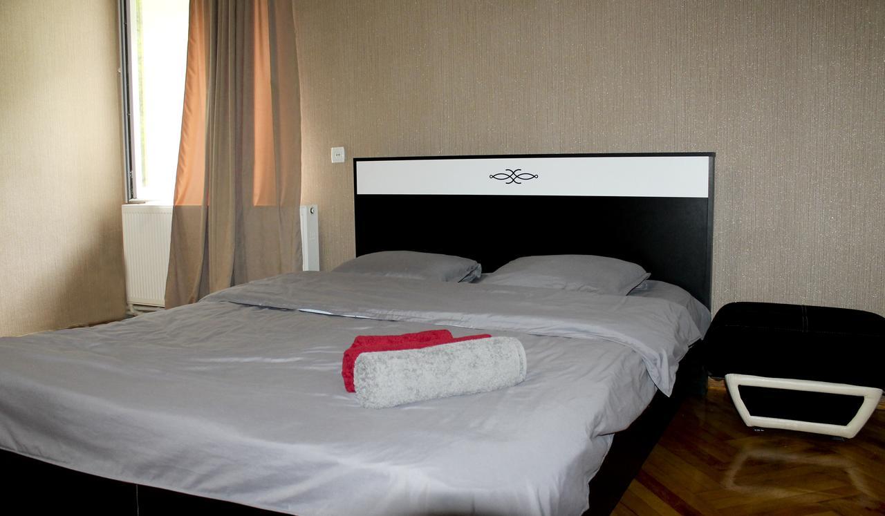 Гостевой дом Sighnaghi Inn Экстерьер фото